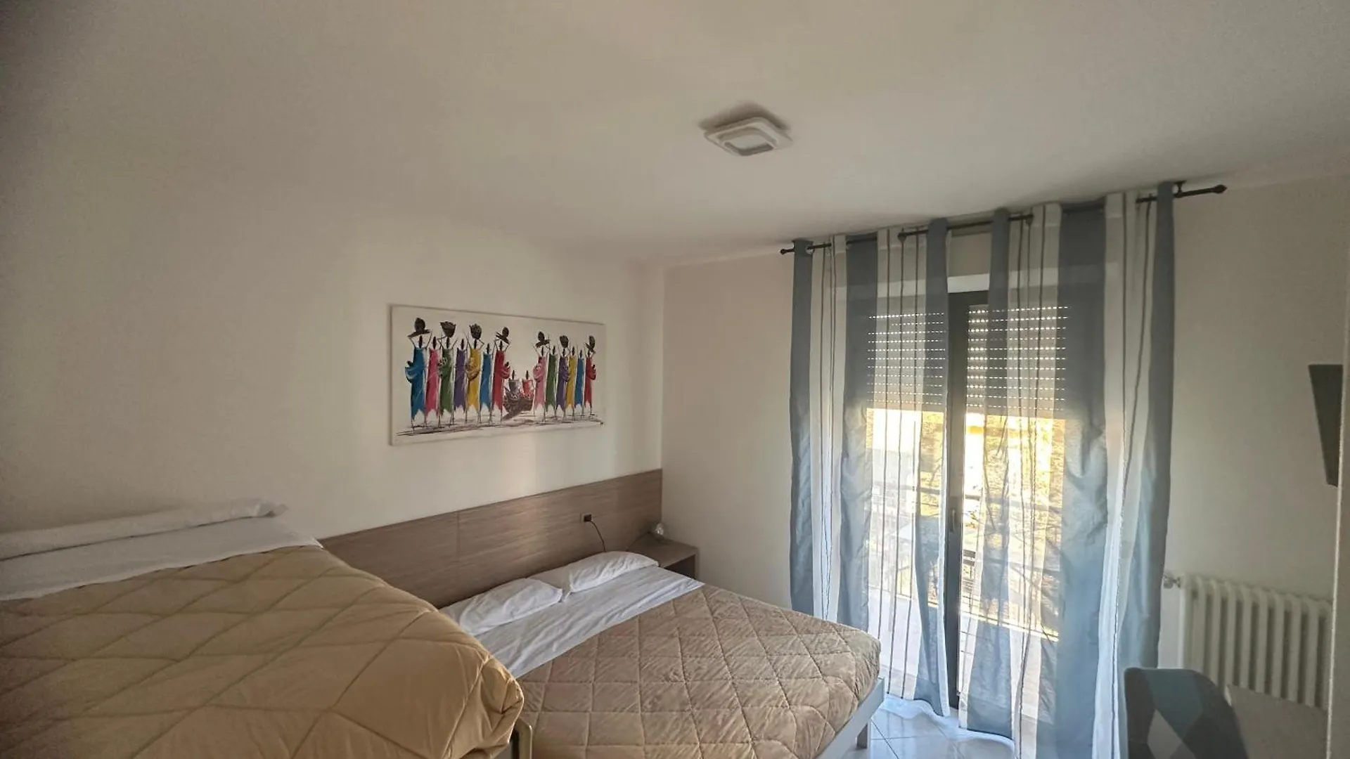Beach House Holiday Apartments Rimini Italy