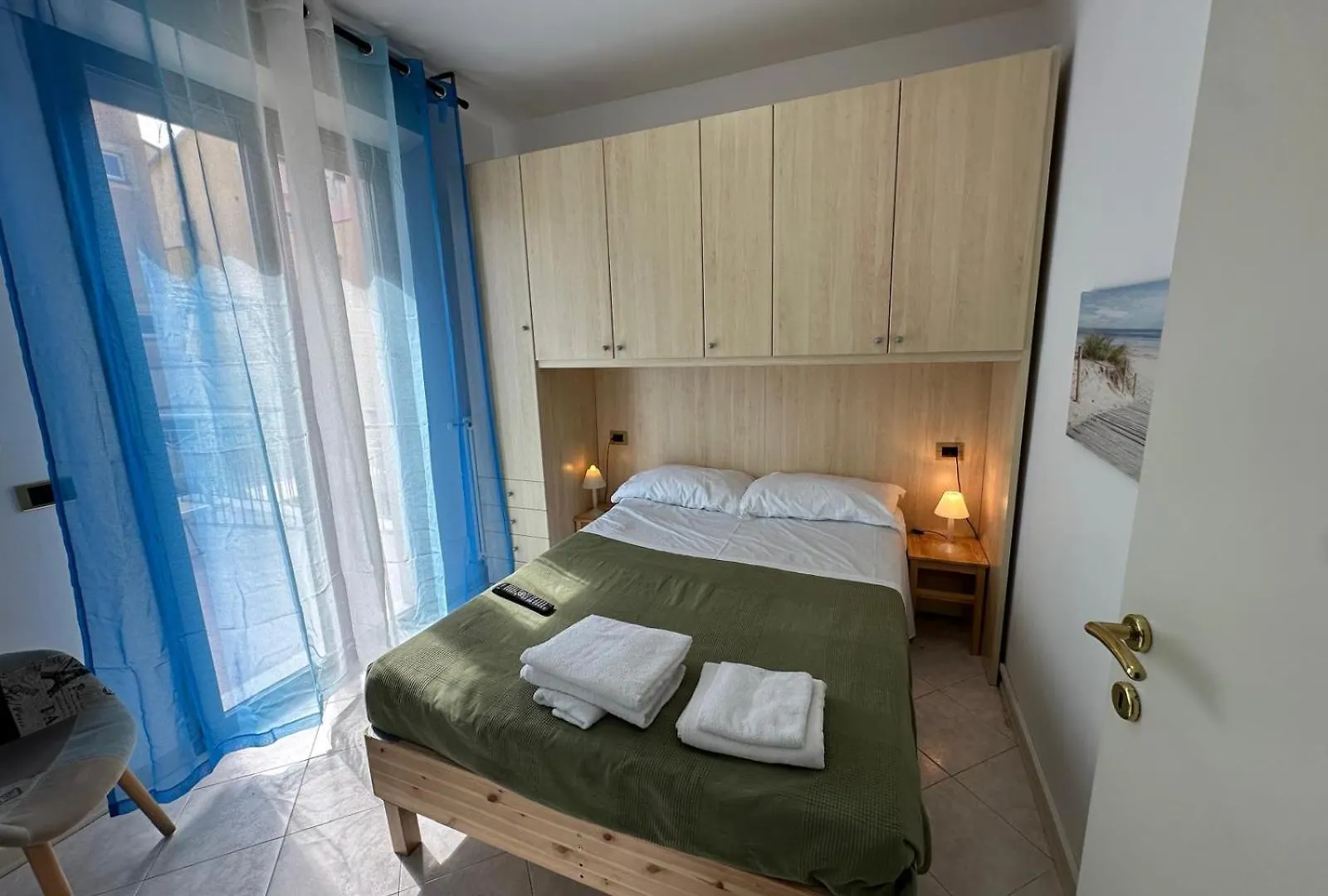 Beach House Holiday Apartments Rimini
