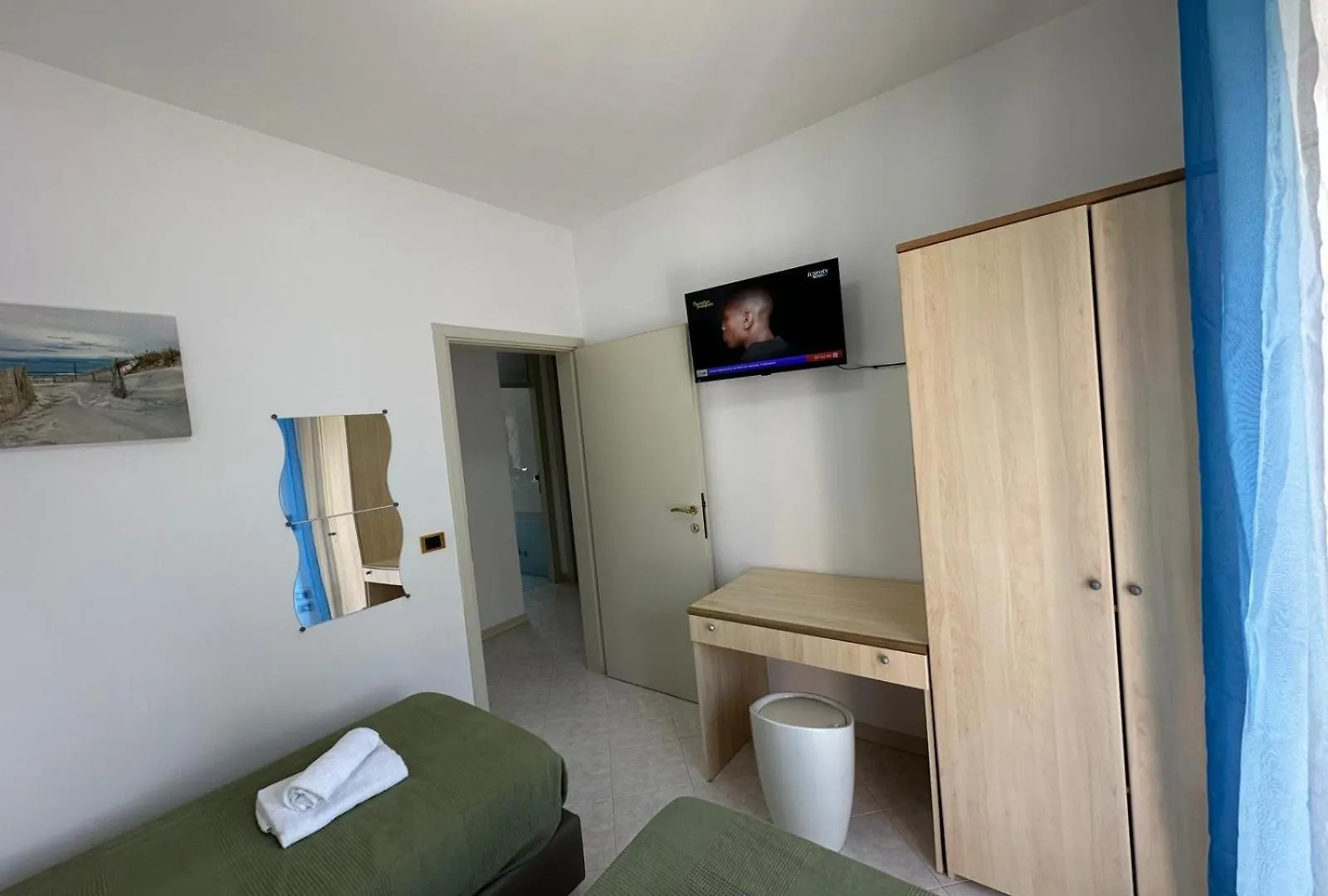 Beach House Holiday Apartments Rimini